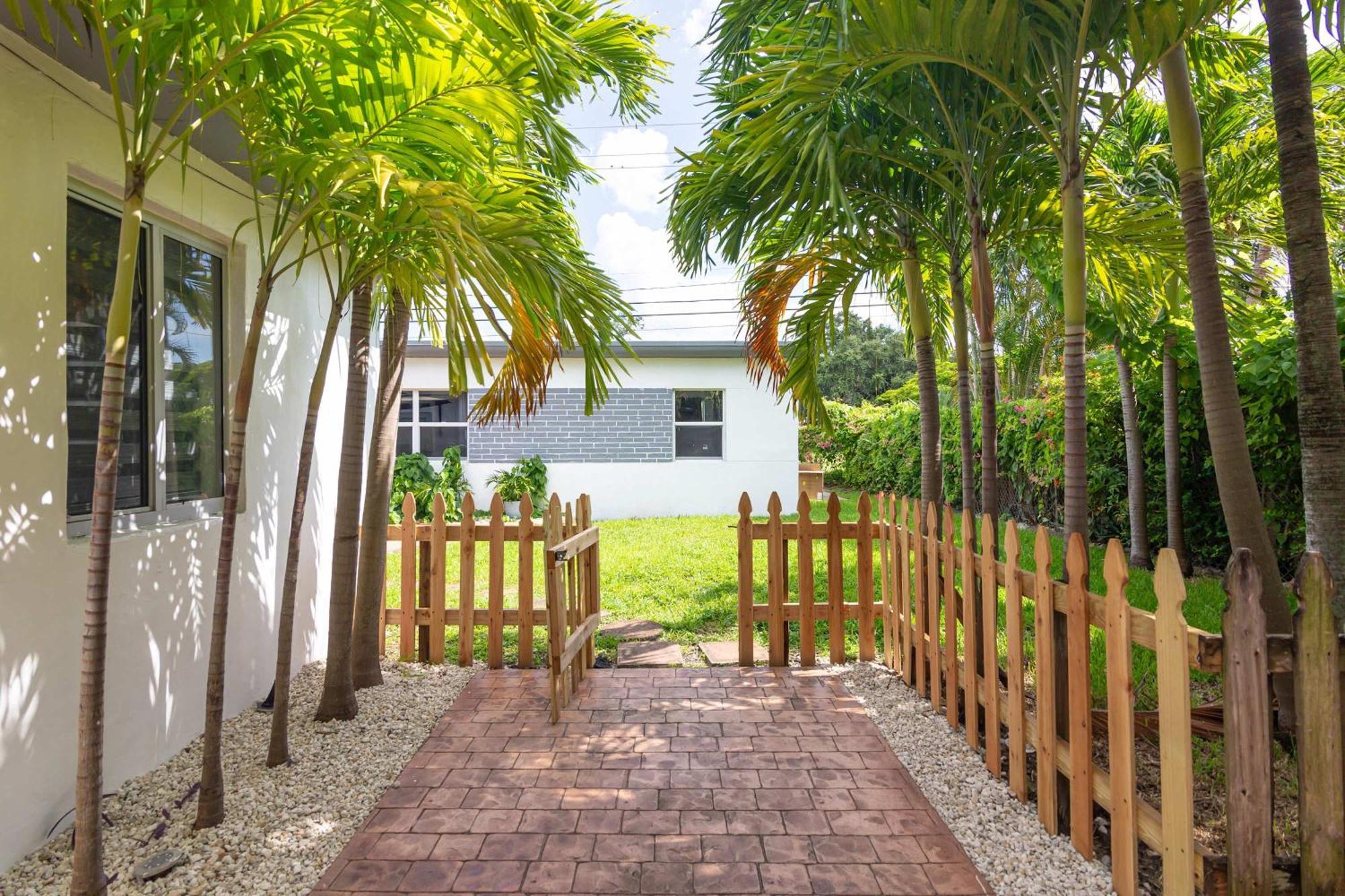 Serene Cottage Retreat, Ideal For Couples & Solo ميامي المظهر الخارجي الصورة